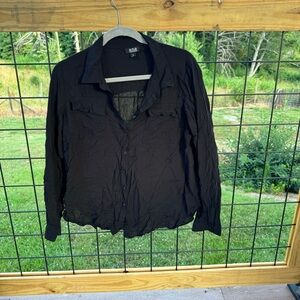 a.n.a. Black long sleeve button down shirt size XL women’s